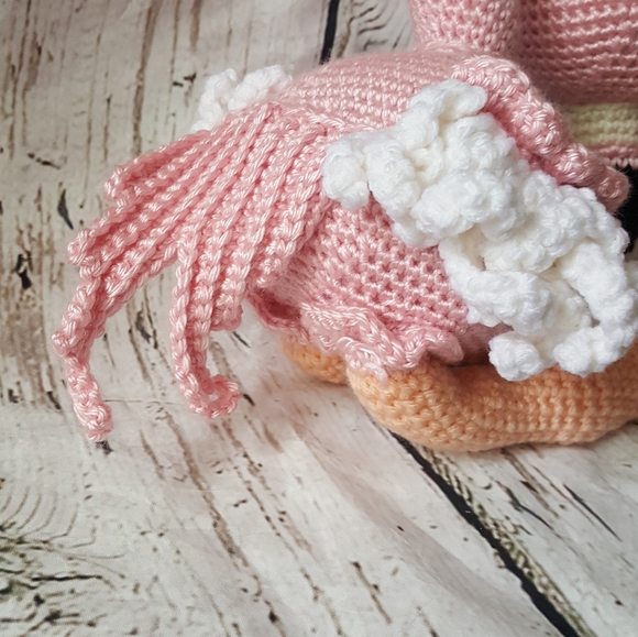Crochet flamingo doll/amigurumi - Picture 9 of 13